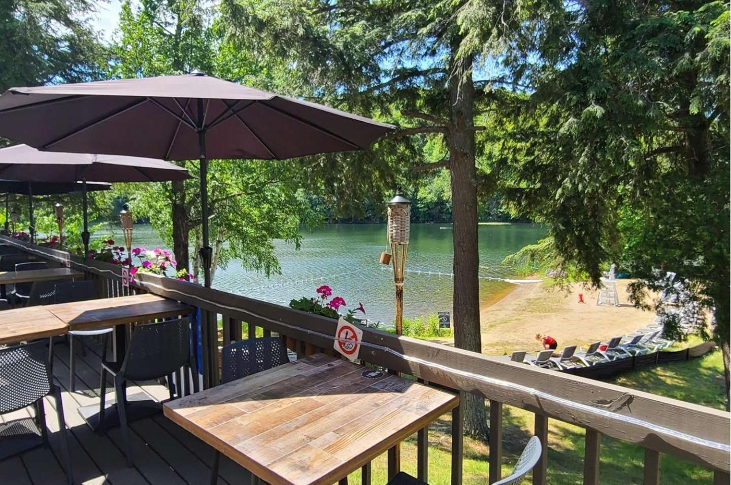 Auberge Morritt Mont-Tremblant Eksteriør bilde